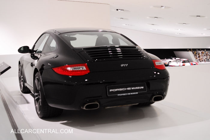 Porsche 911 Coupe Black Edition 2011