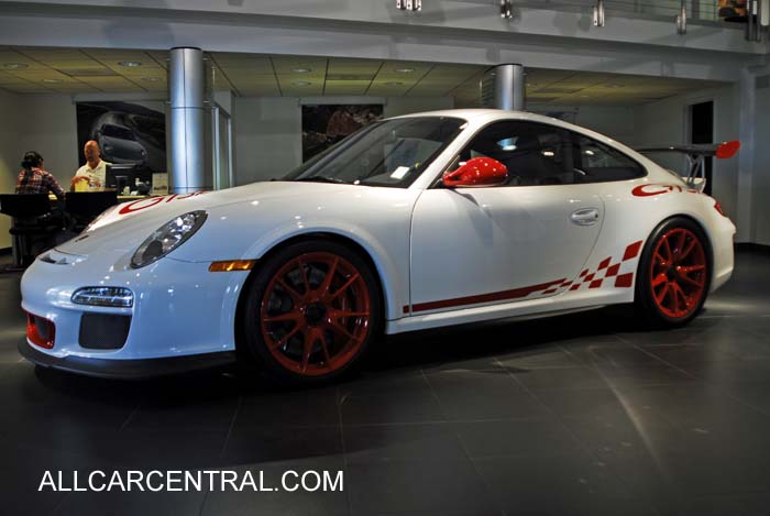 Porsche 911 GT3RS 2011